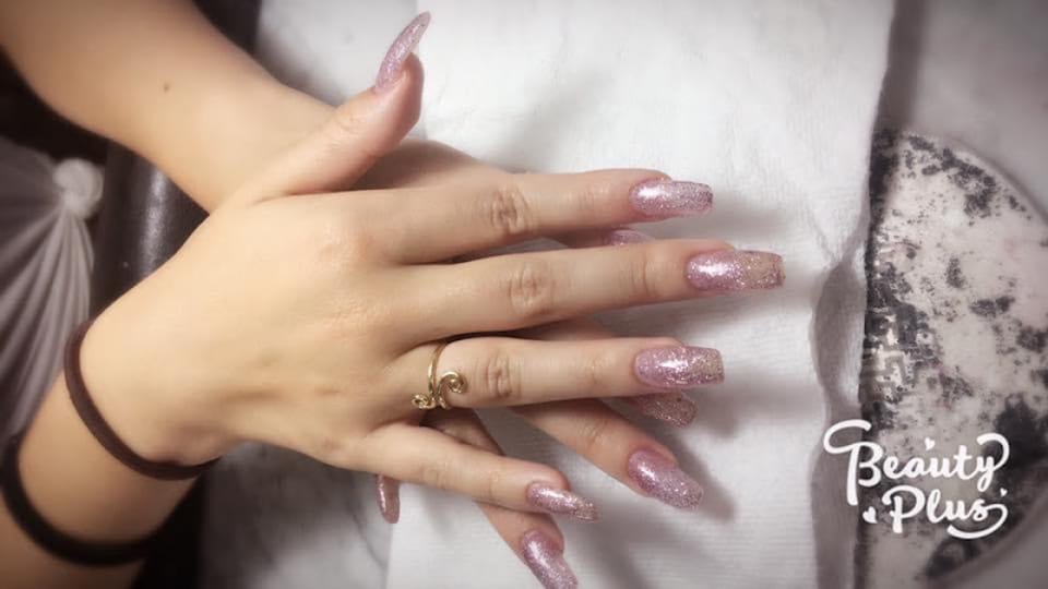 ELEGANT NAILS & SPA photo 1