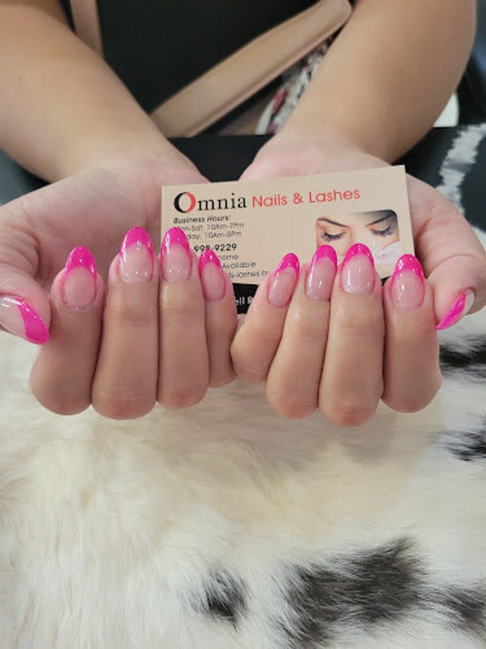 Omnia nails & lashes photo 1