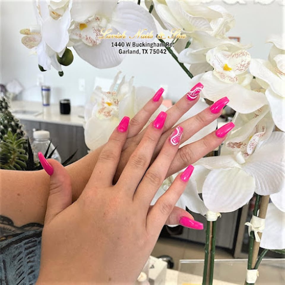 Lavish Nail & Spa photo 1