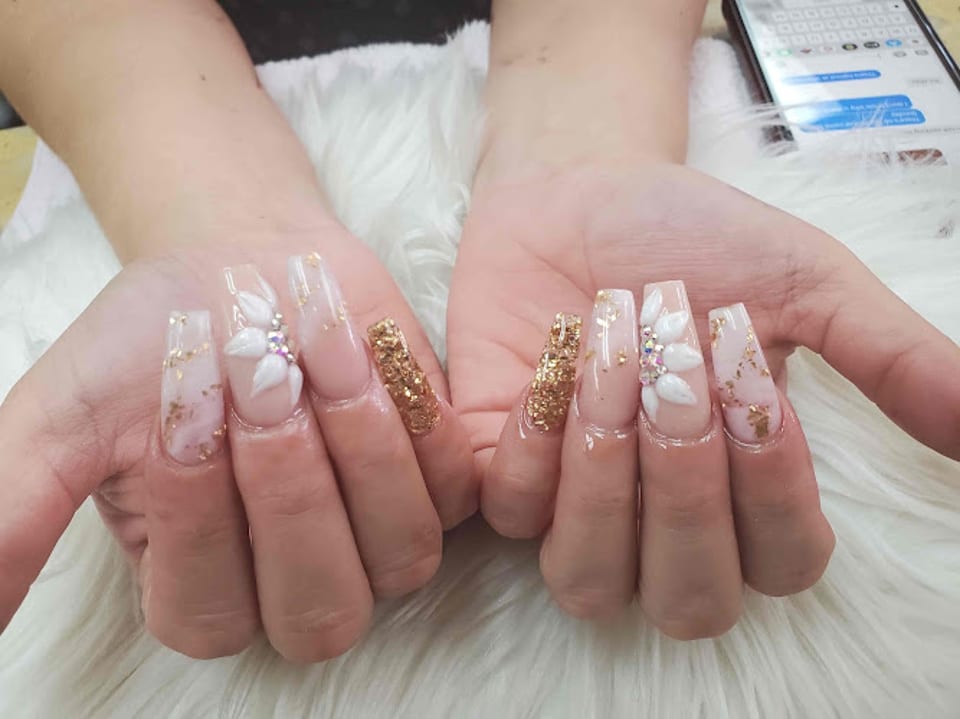 Star Nails2 photo 1