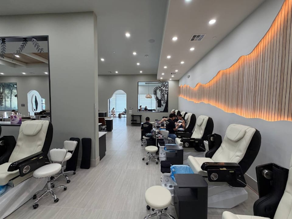 Willow Nail Lounge Celina photo 1