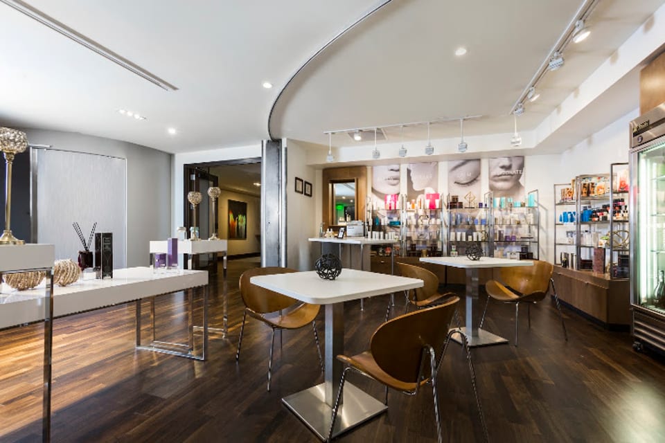 Spa by JW Houston Downtown photo 1