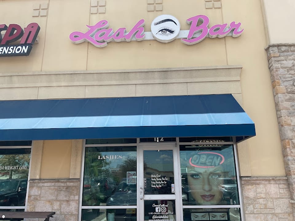 Lexie Lash Bar (Nails, Pedicure, Hair, Microblading) photo 1