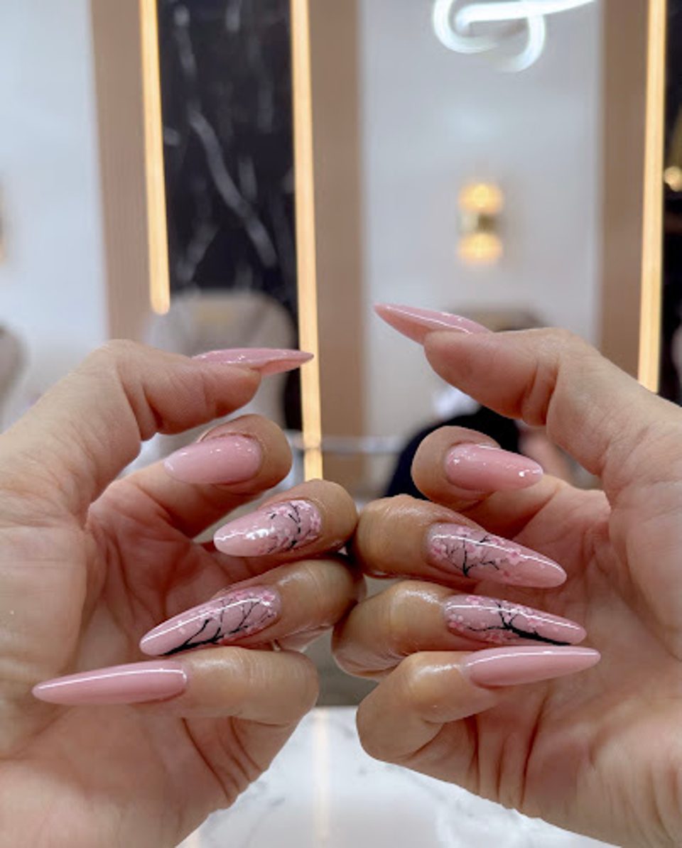 IVY'S Nails & Spa Saratoga photo 1