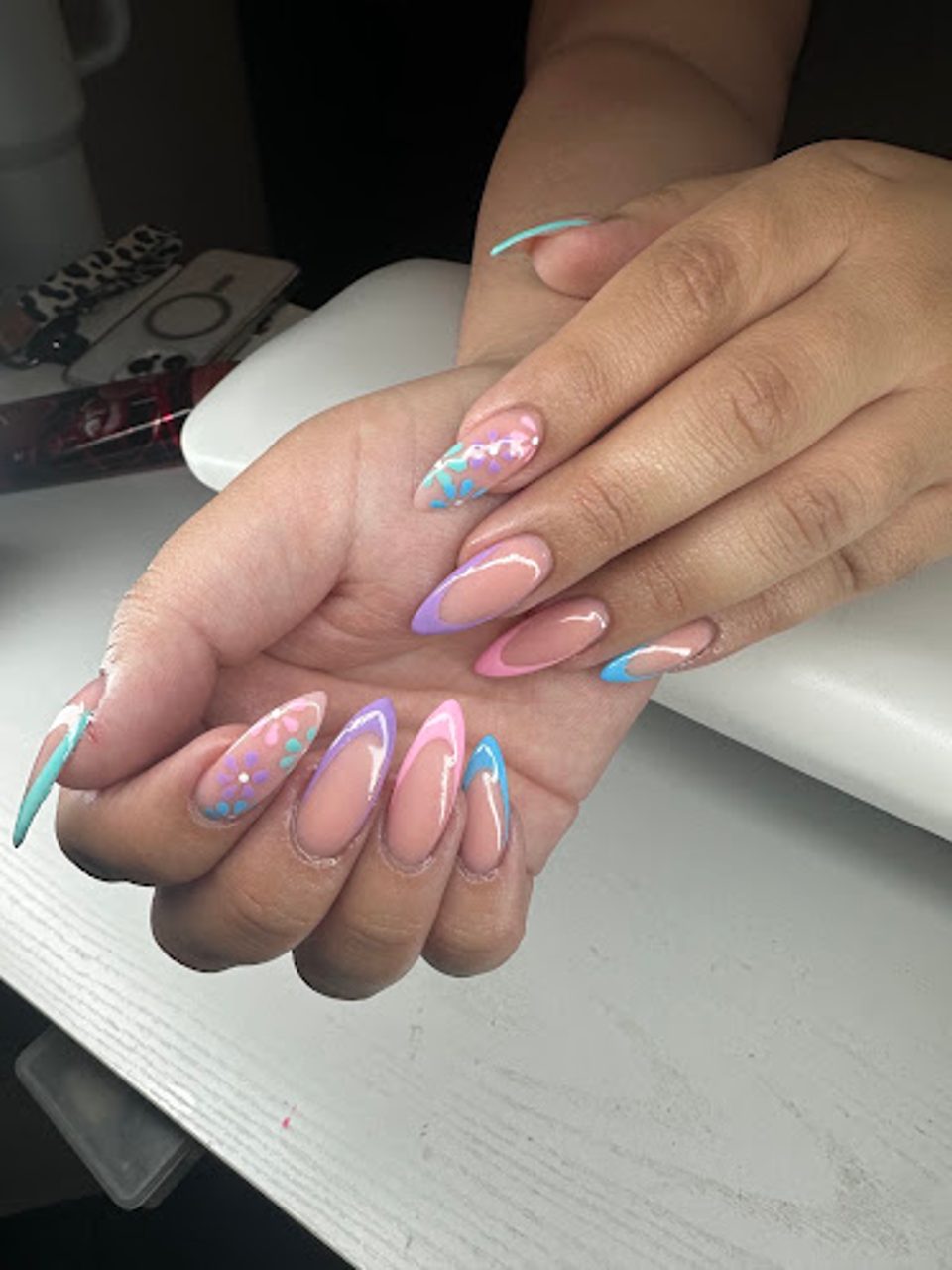 Pink Hair & Nails photo 1