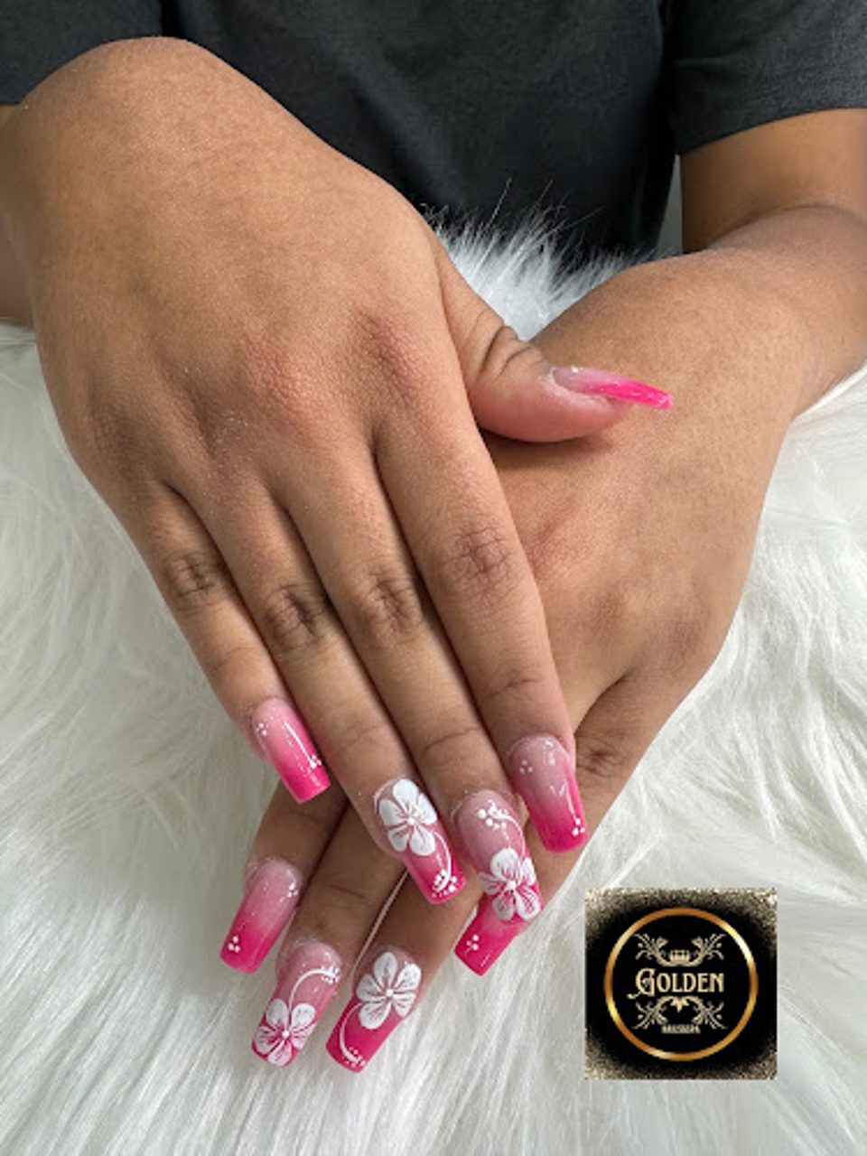 Golden Nails & Spa photo 1
