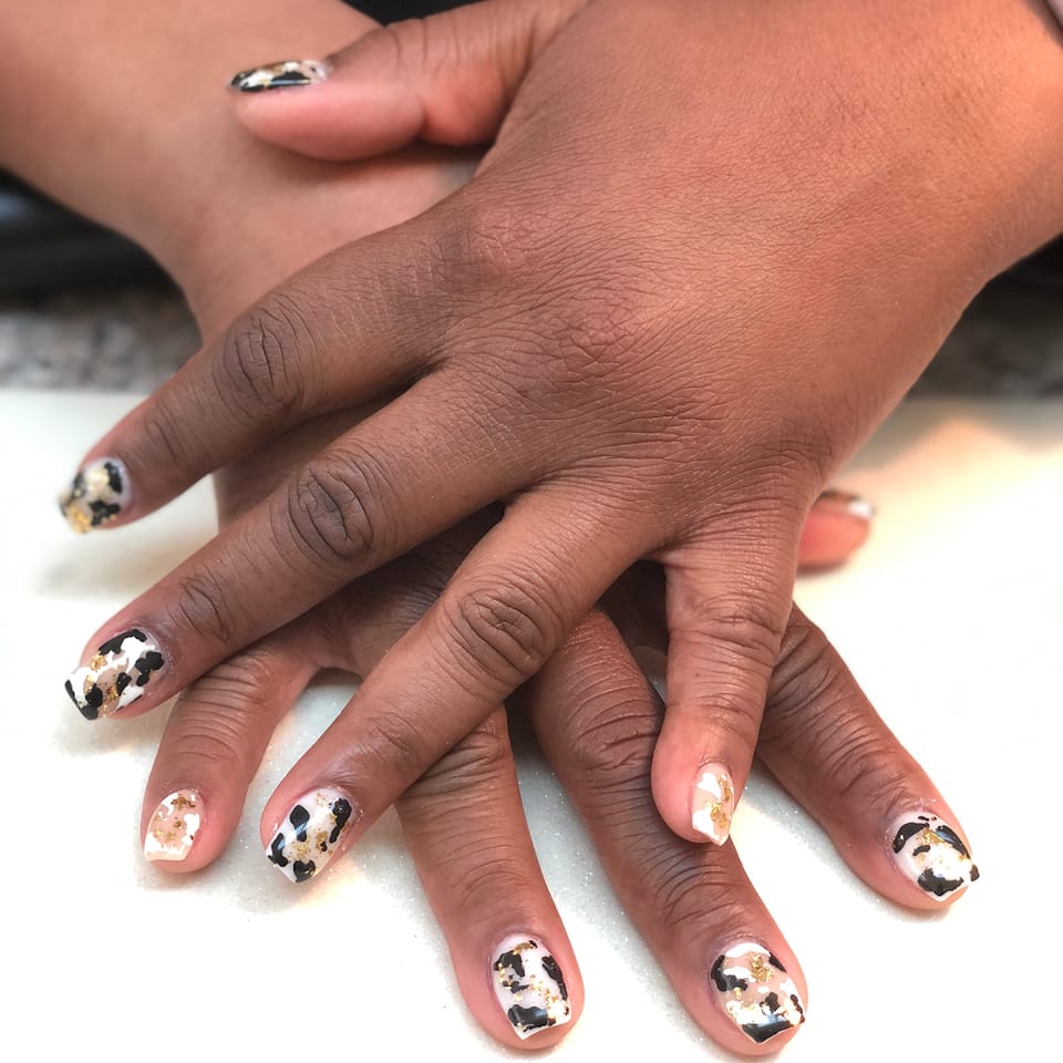 Shiny Nails & Spa/Sandy photo 1