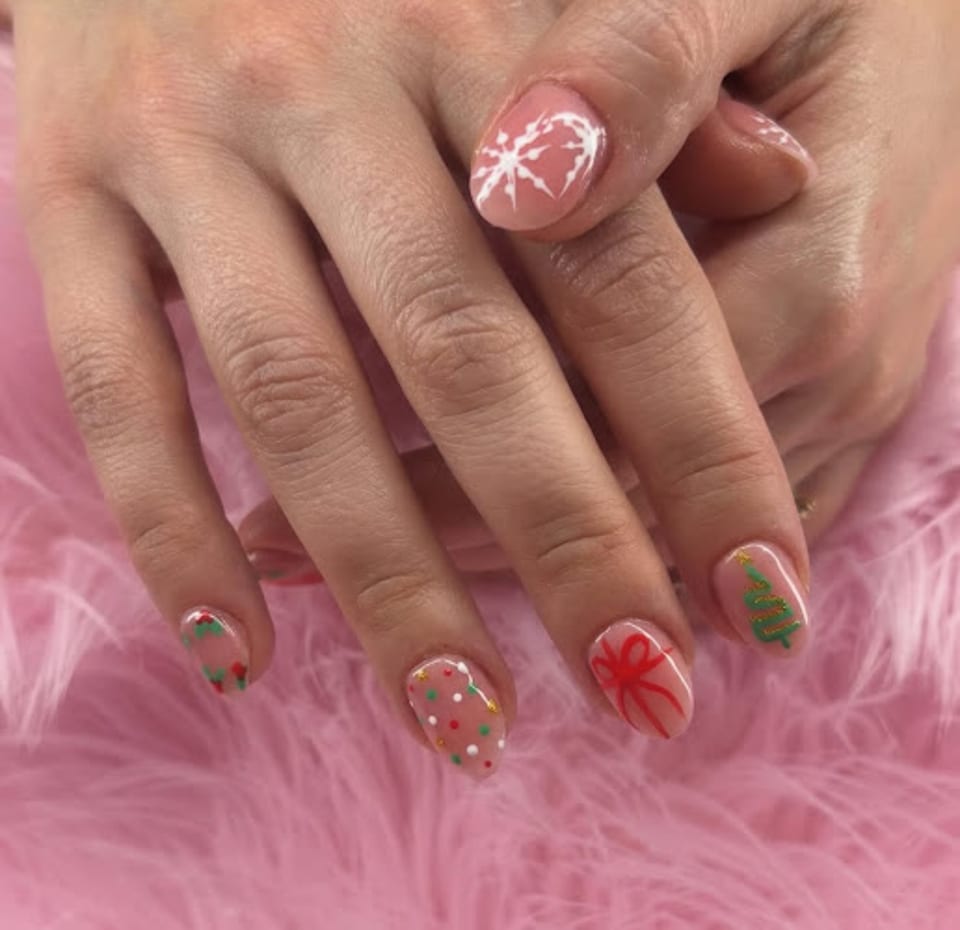 Moní Nails & Beauty LLC photo 1