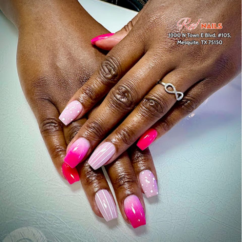 Red Nails photo 1