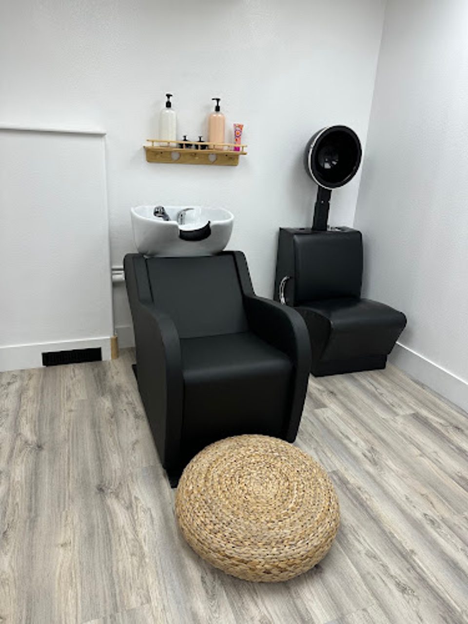 Self Love Salon & Spa photo 1