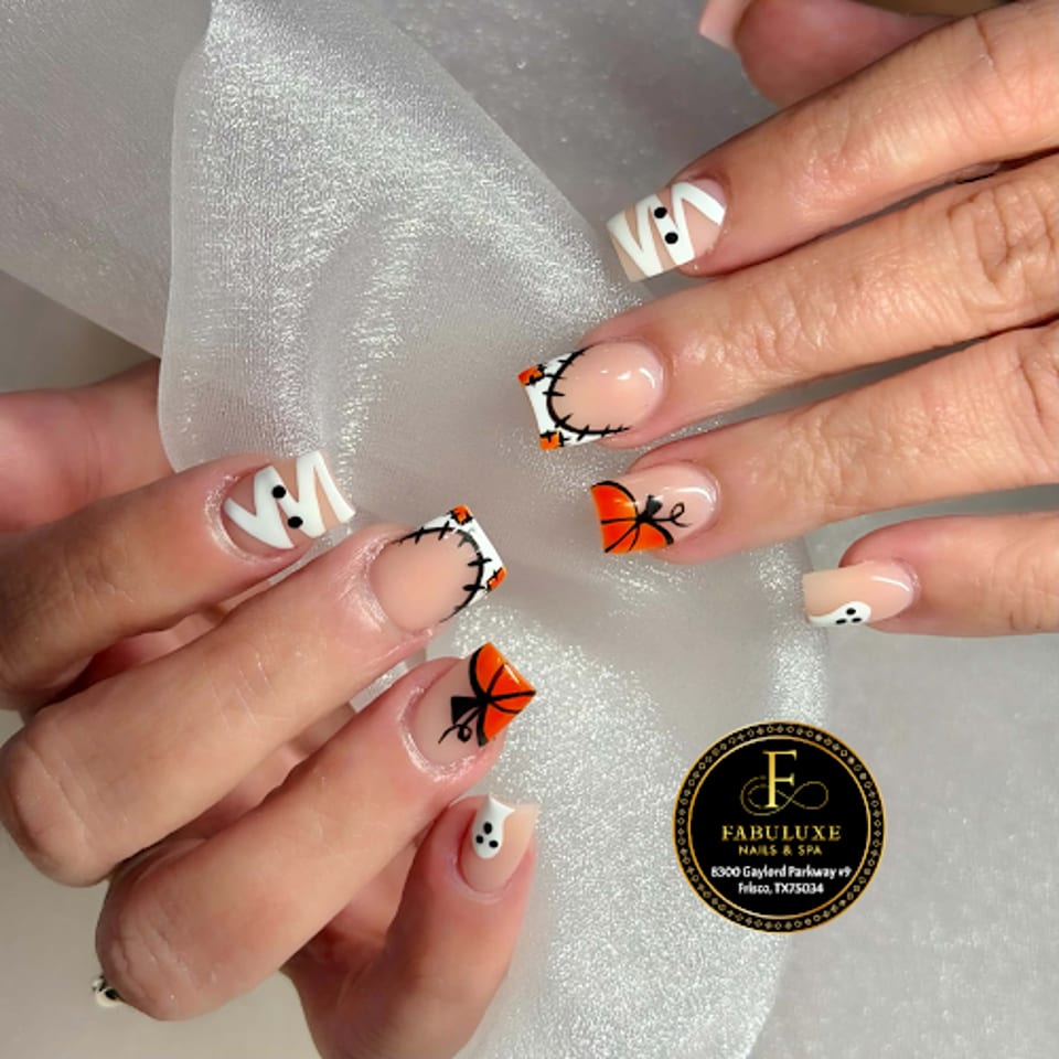 Fabuluxe Nails & Spa photo 1