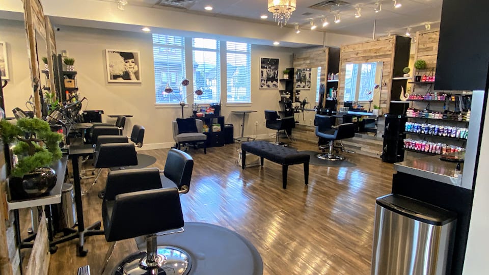 Lavish Looks Salon photo 1