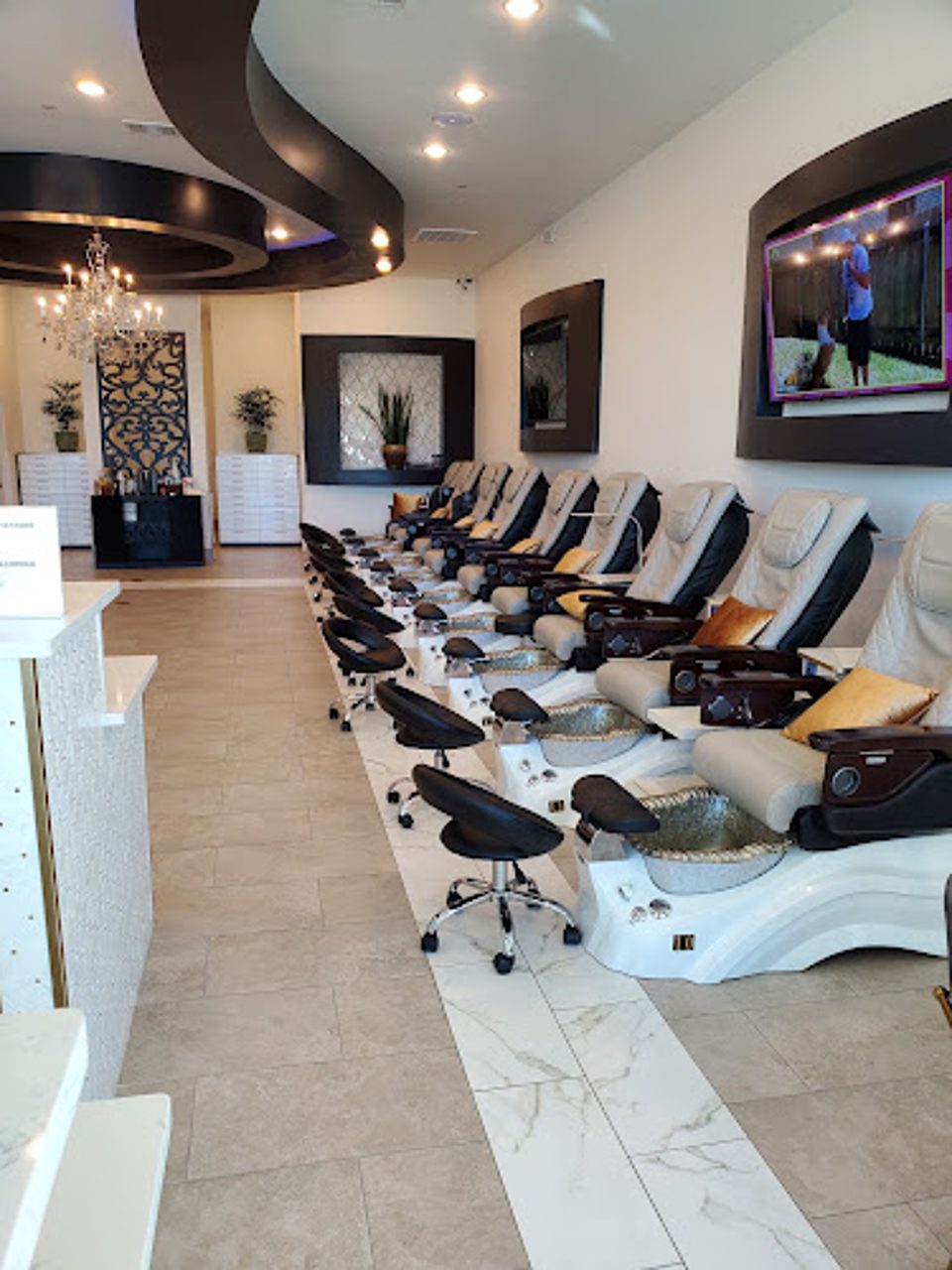 D'Vinci Nails & Spa photo 1