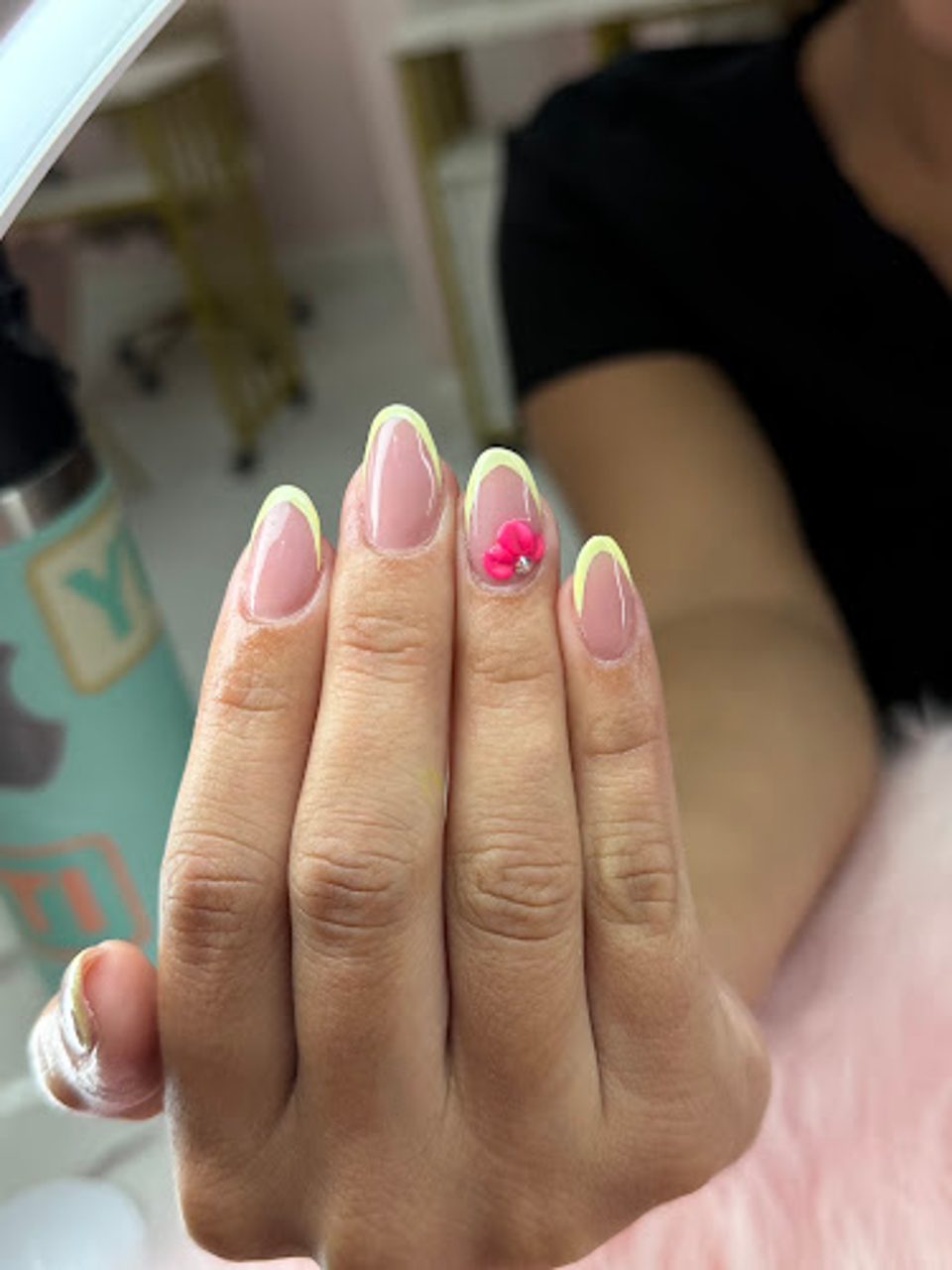 Nailsbykmila photo 1
