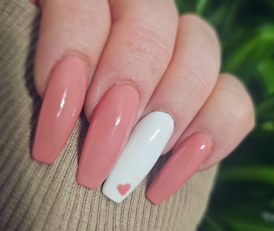 Classic Nails & Spa photo 1
