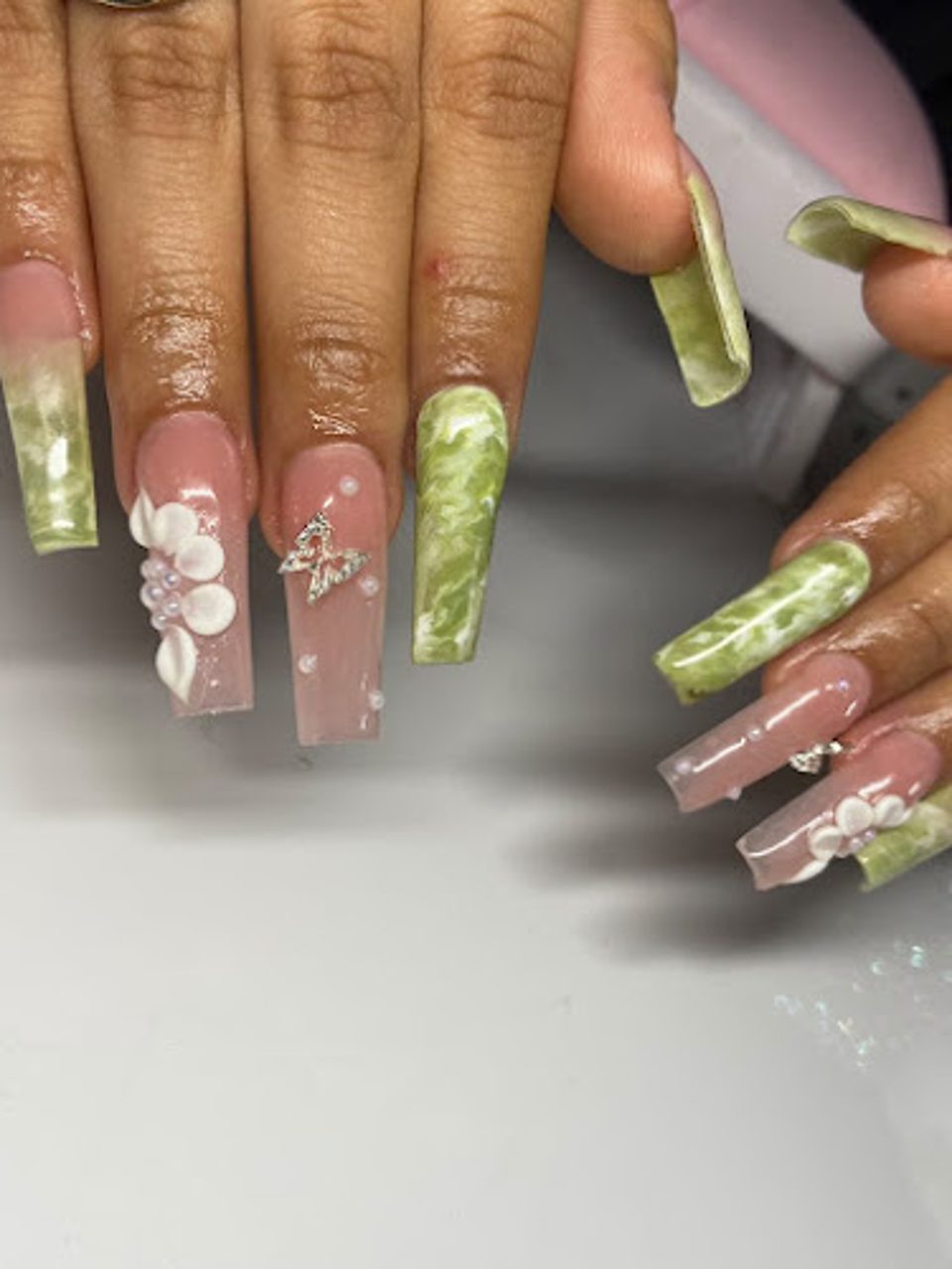 Itzbris_nails photo 1