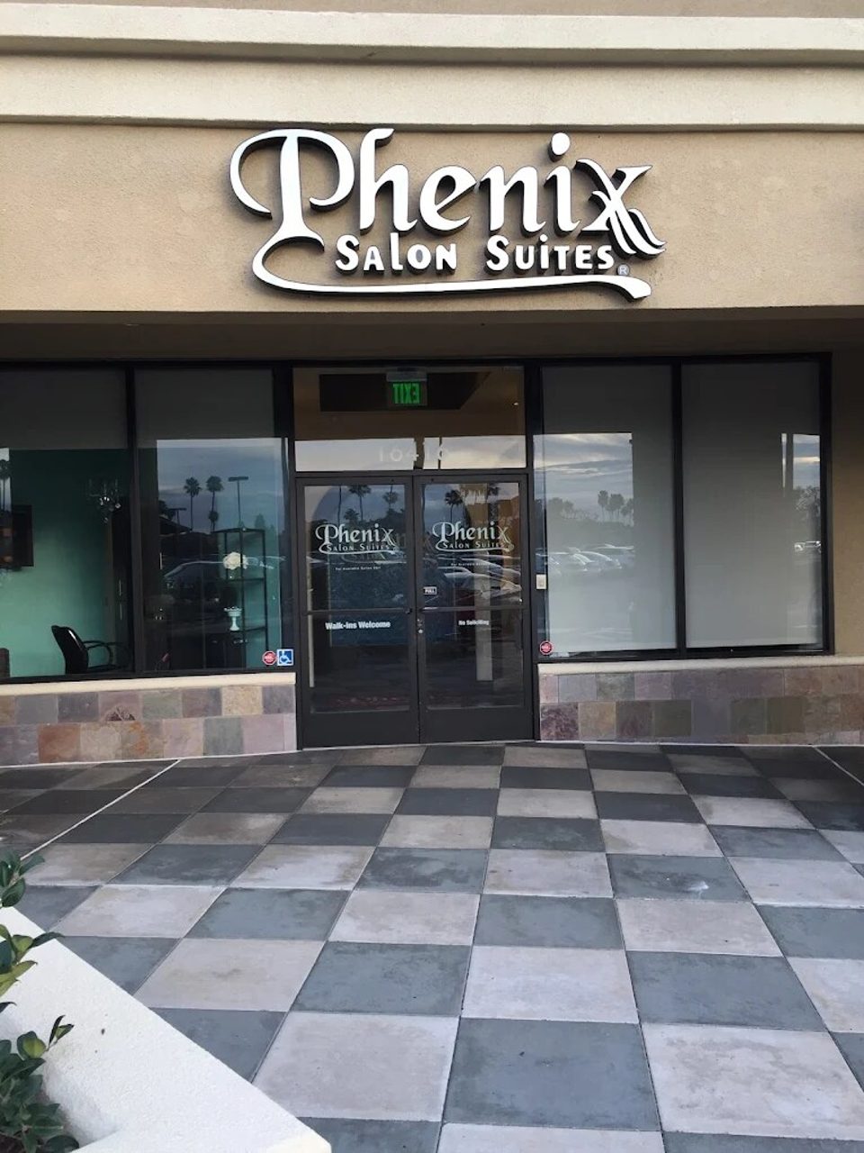 Phenix Salon Suites Westminster photo 1