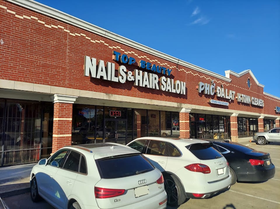 Top Beauty Nails & Hair Salon photo 1