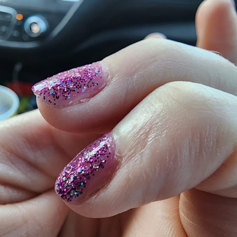 Pearl Nails photo 1