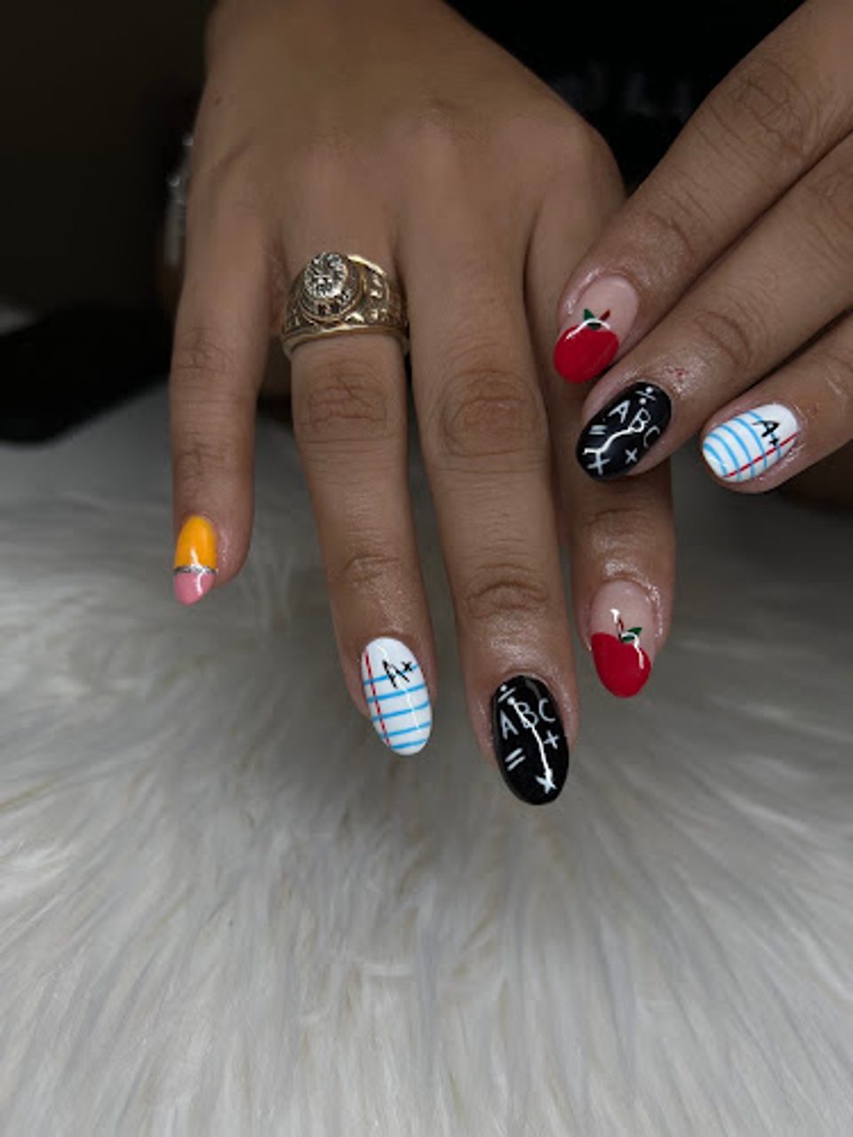 Pretty Nails Society photo 1