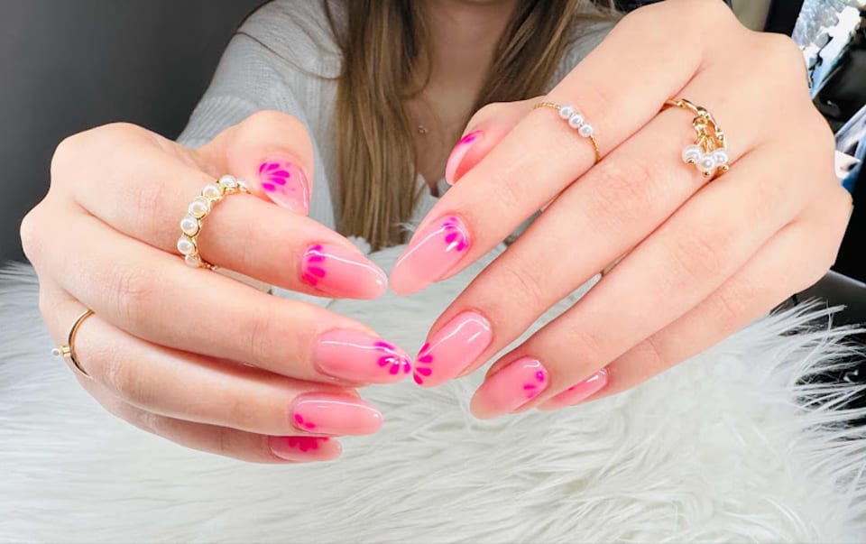 Nail Salon photo 1