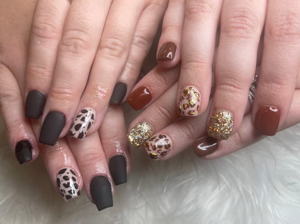 Daisy Nails photo 1