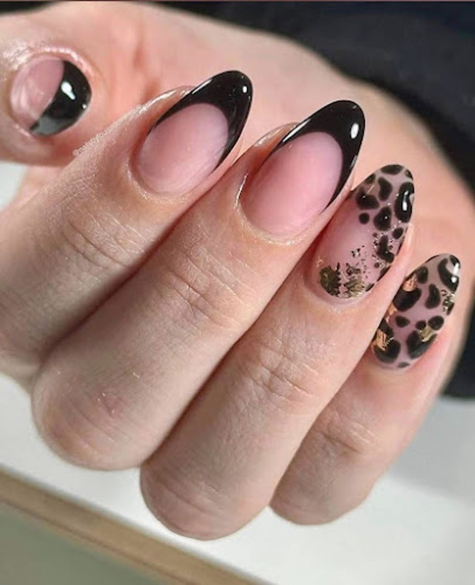 Hot Nails photo 1