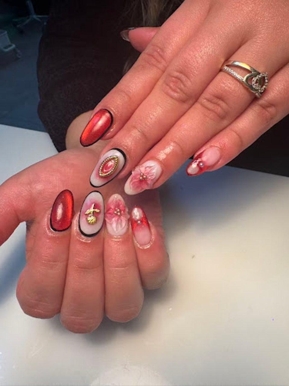 JLuxe Nails photo 1