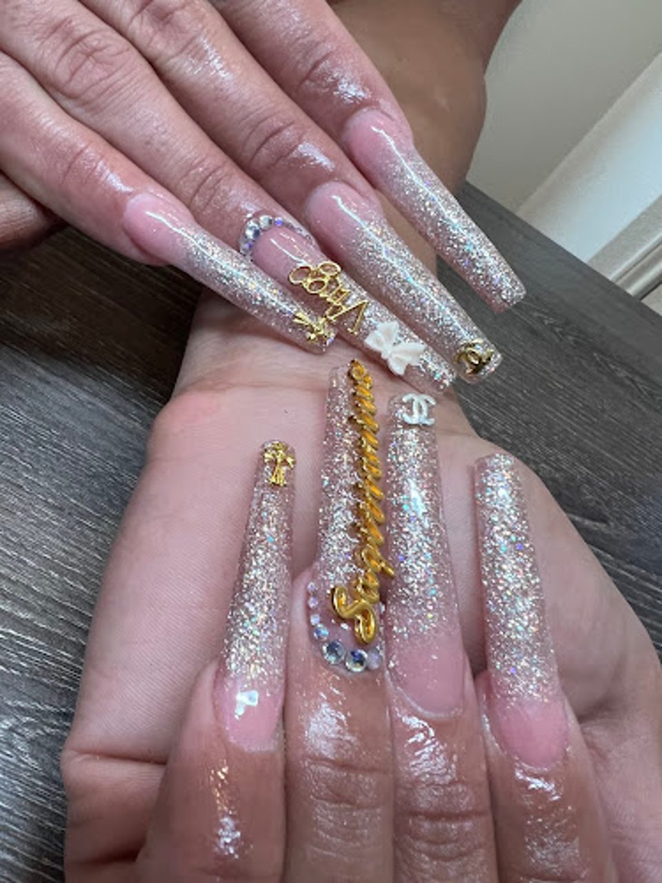 Tori Nails photo 1