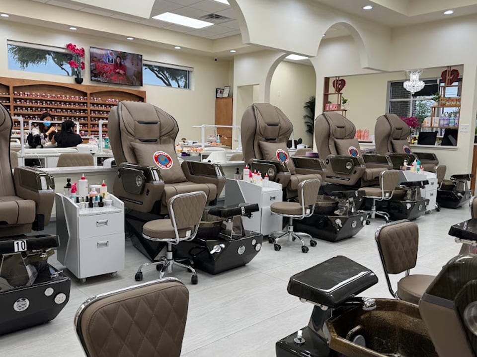 World Nail Spa photo 1