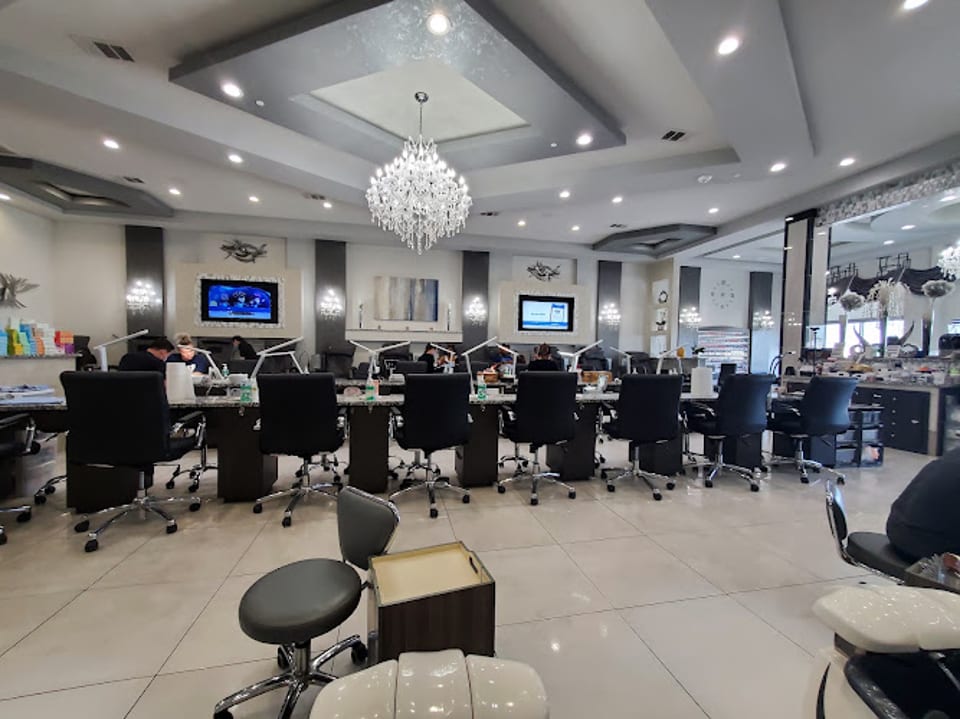 Oasis Nail Bar photo 1