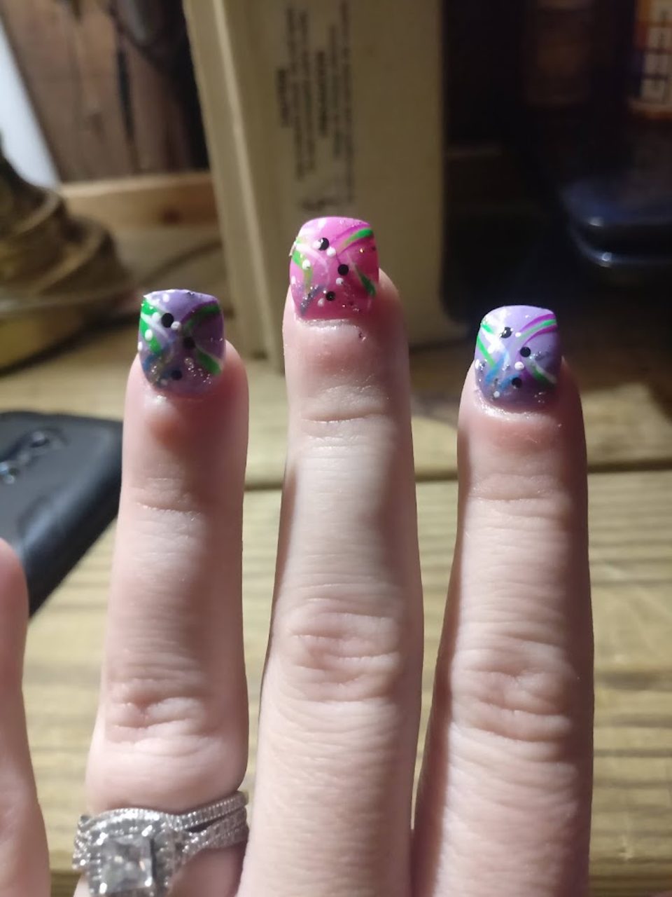 Golden Nails photo 1