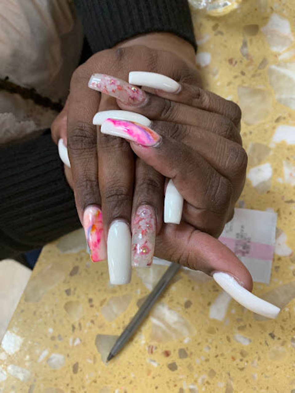 MODERN NAILS photo 1
