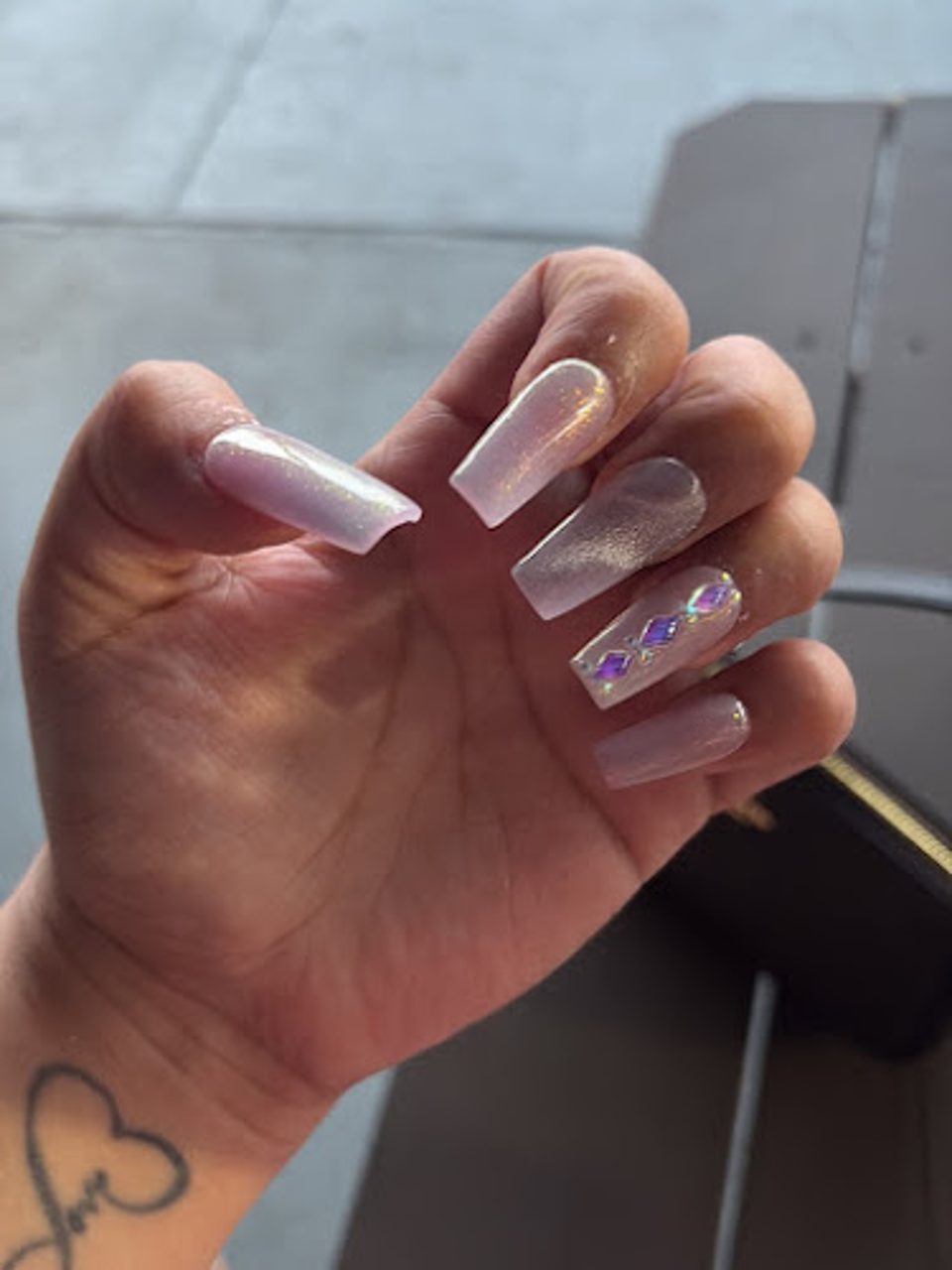 TR'S Nails photo 1