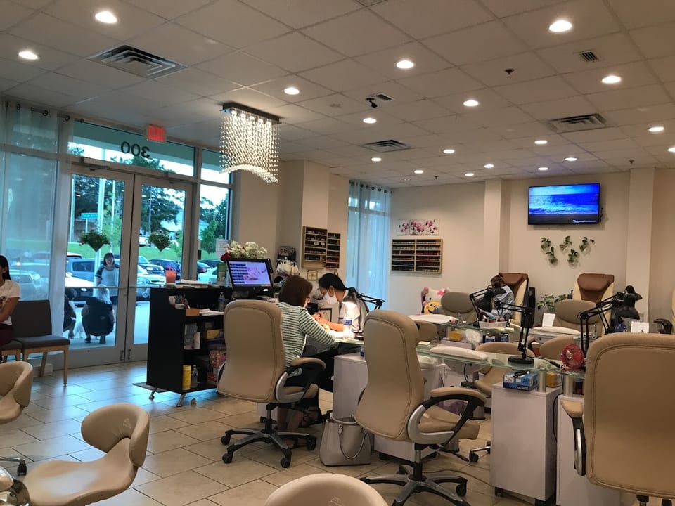 Herbal Nails & Spa photo 1