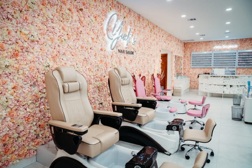 Yudi's Nail Salon photo 1