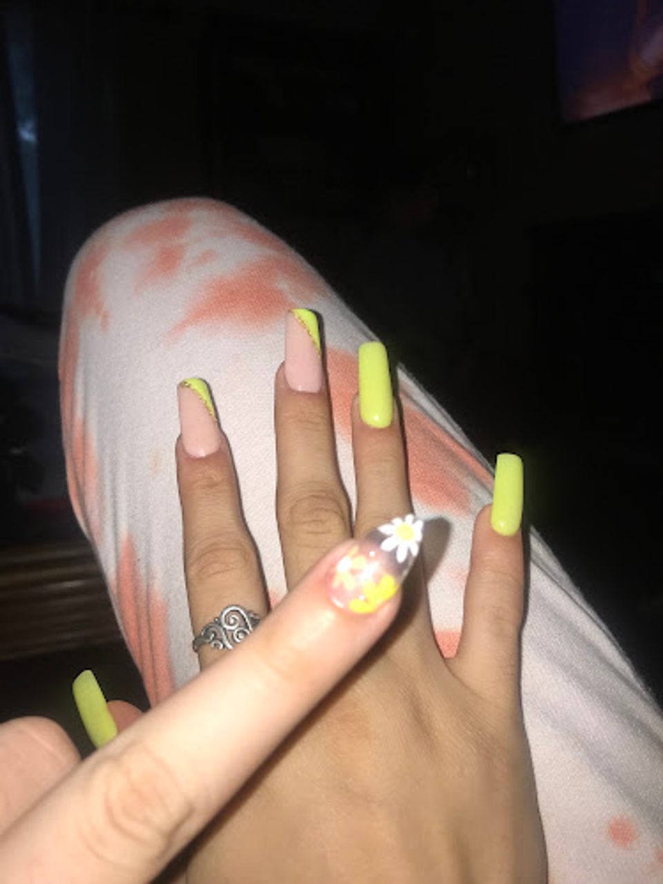 L V Nail photo 1