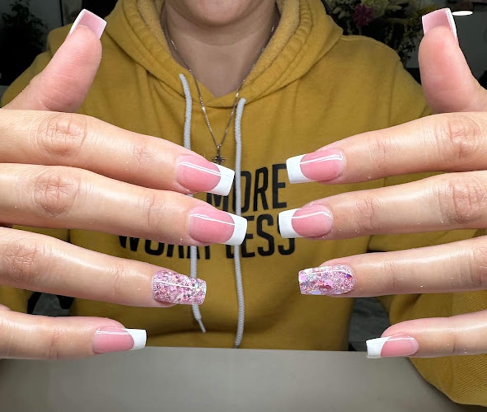 Chloe Nails at La Plaza photo 1
