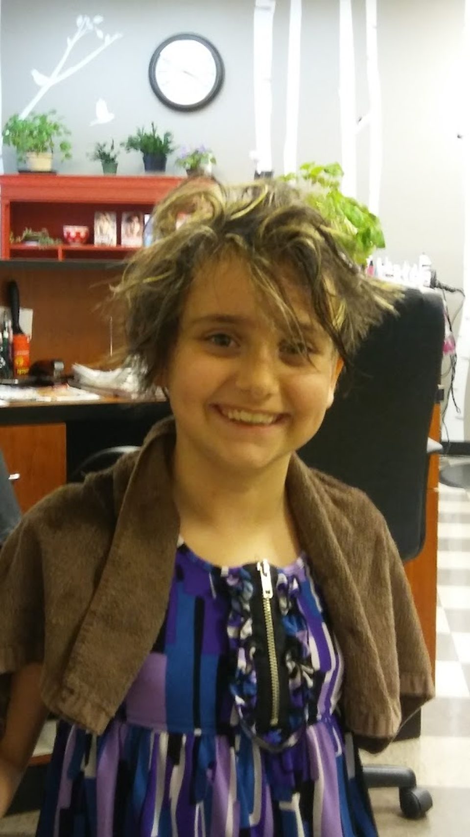 Cutting Edge Hair & Nail Salon photo 1