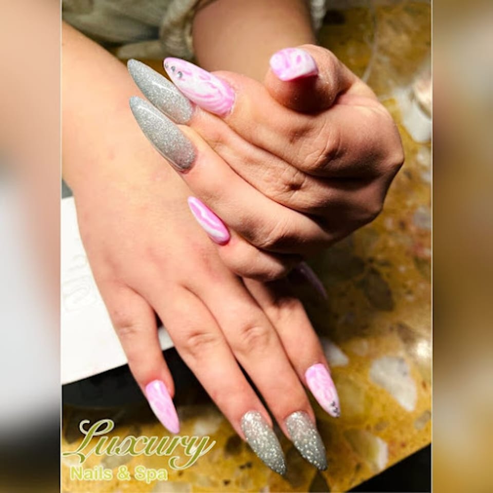 Luxury Nails & Spa photo 1