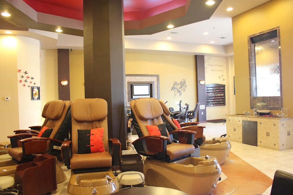 Zen Nail & Spa photo 1