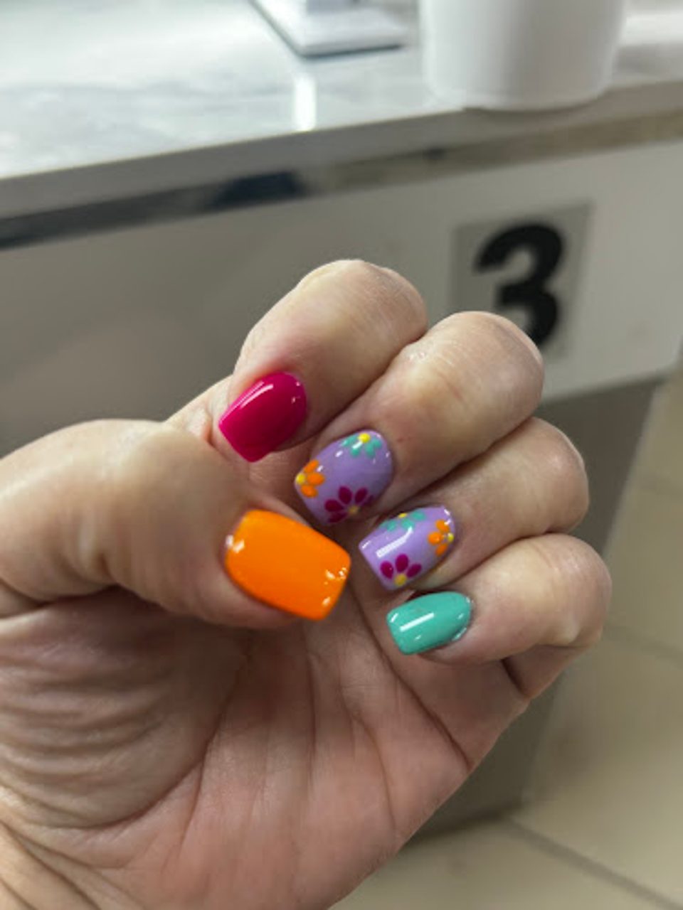 Glo nails & spa photo 1