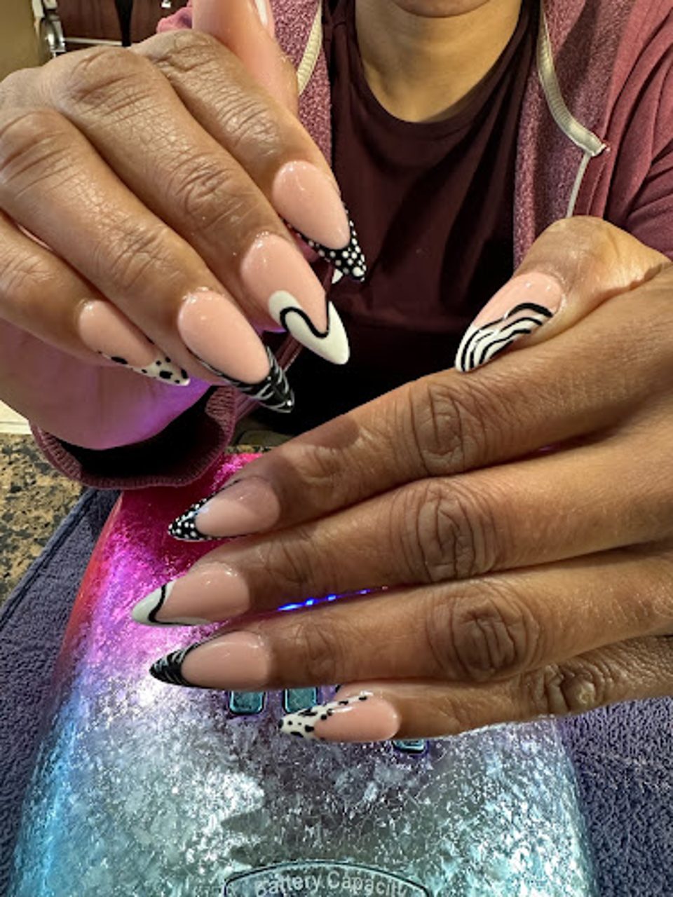 Lavish Nails Lounge photo 1
