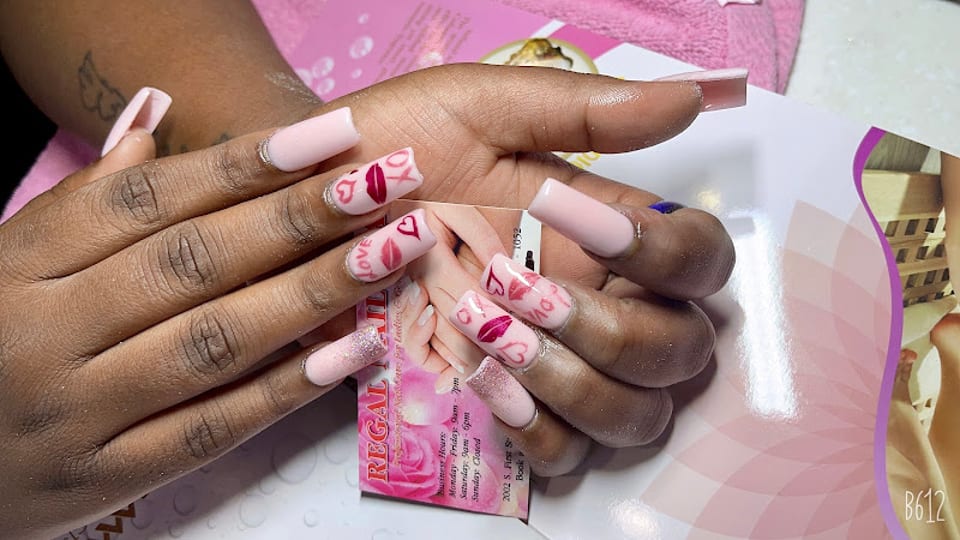 Regal Nails photo 1