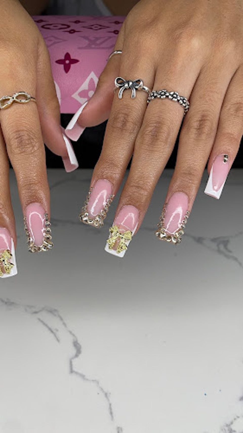 Nailzbyymeli photo 1