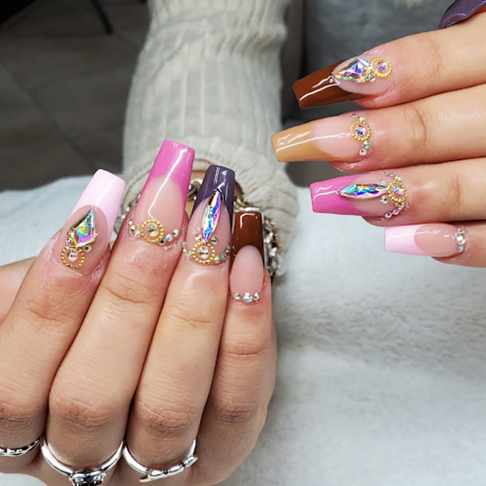 Hollywood Salon Spa photo 1