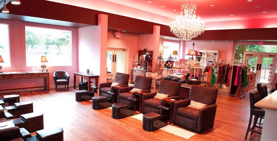 Embellish Nails & Boutique photo 1