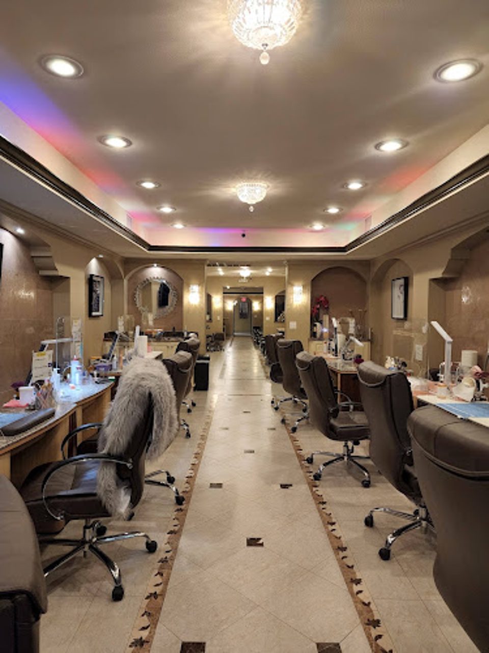 Lovely Nails & Spa photo 1