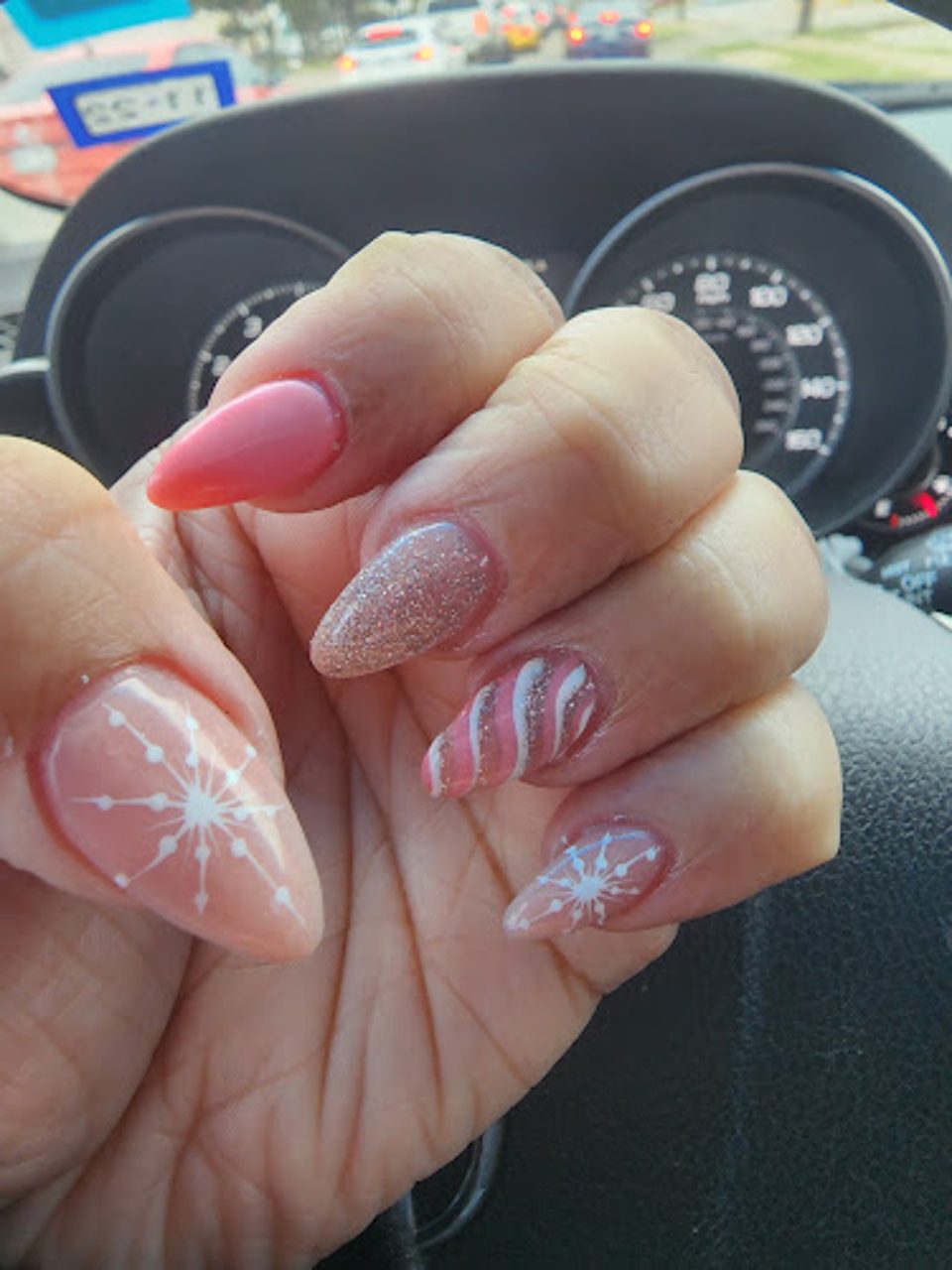 Versatile Mani photo 1