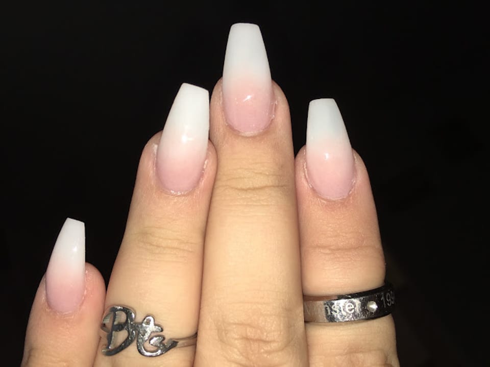 Elegant Nails photo 1